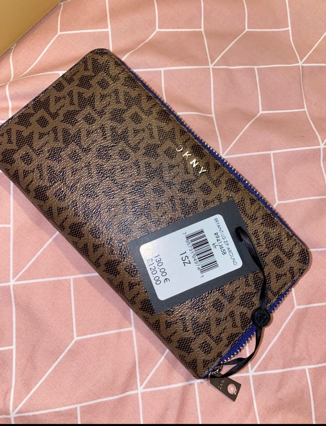 dkny purse