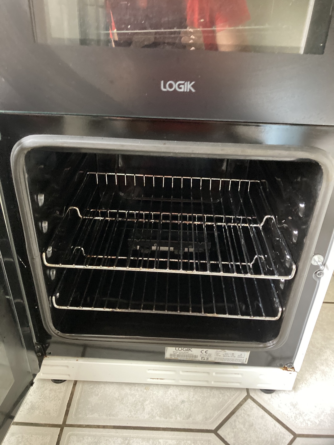 LOGIK Free standing twin cavity gas cooker Karrot