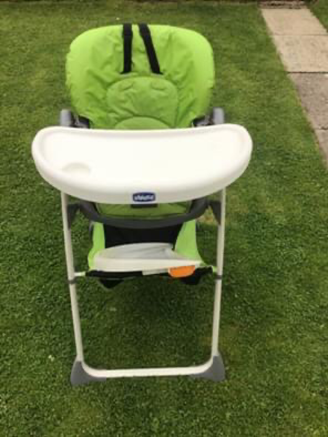 chicco collapsible high chair