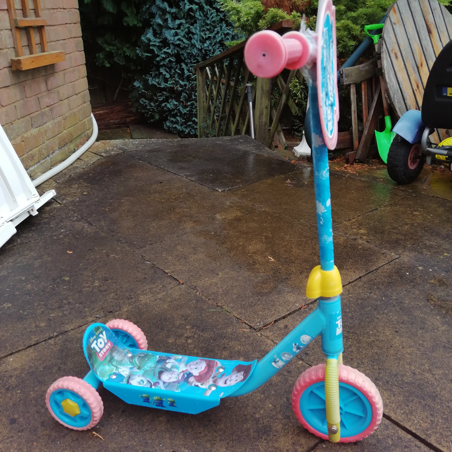 Toy Story Scooter Karrot