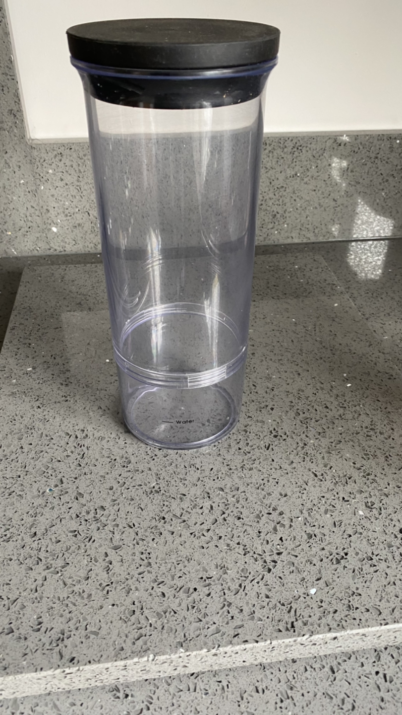 Fridge fresh herb storage container Karrot