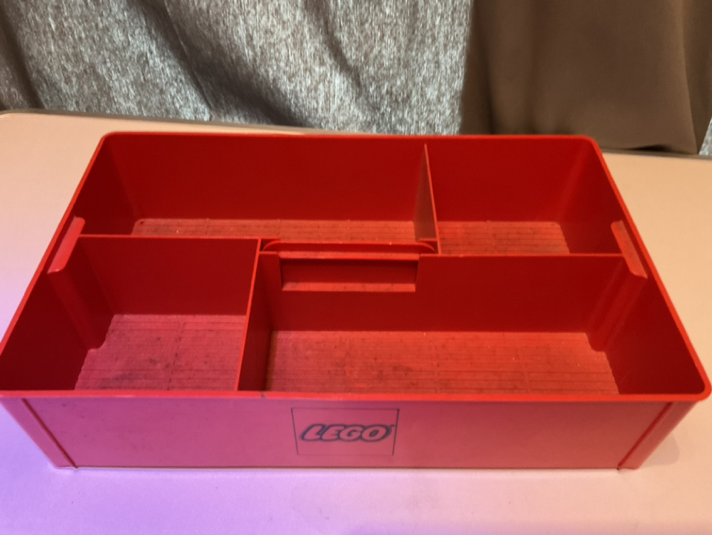 Vintage Lego and carry box | Karrot
