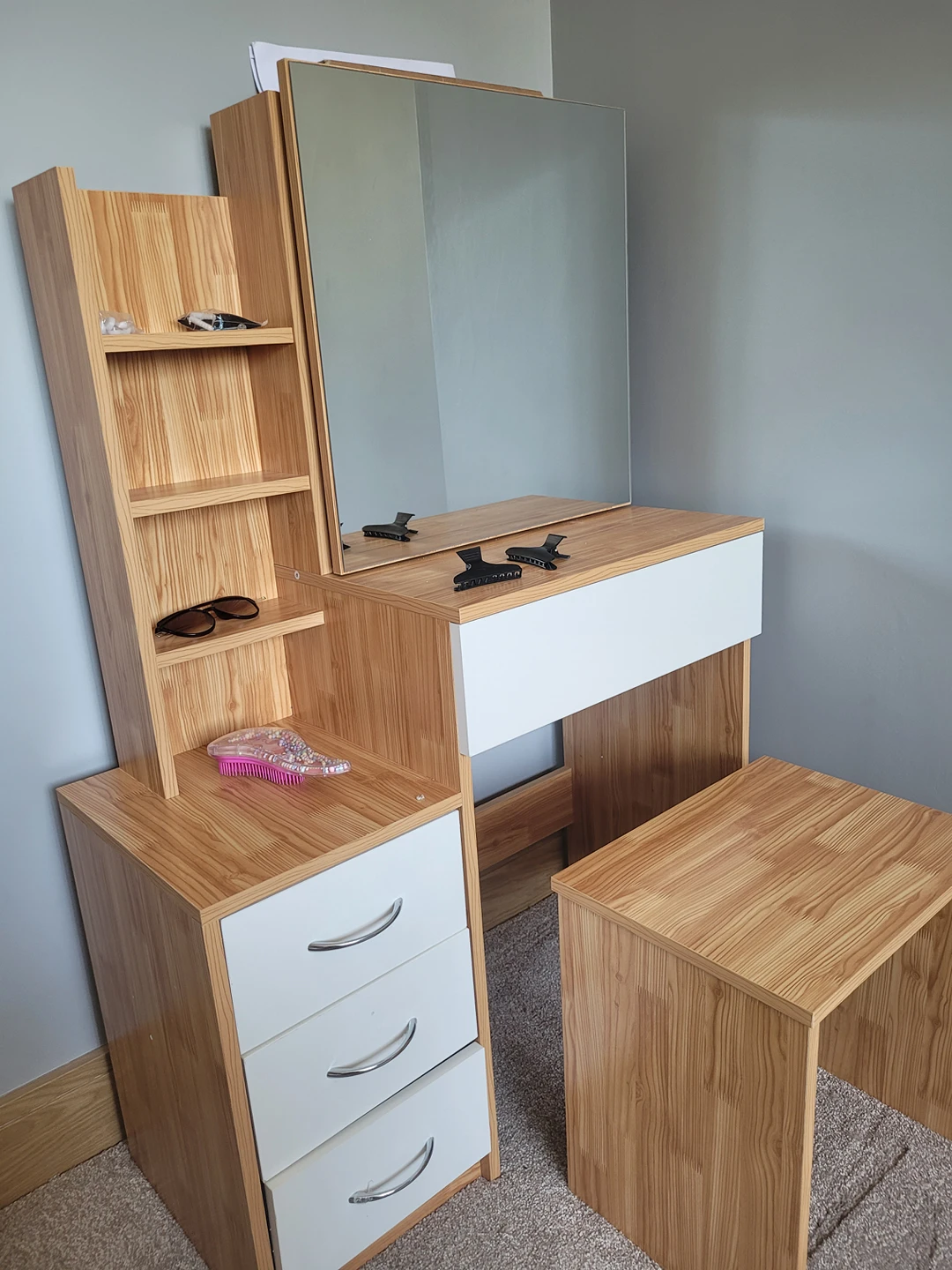 dressing table Karrot