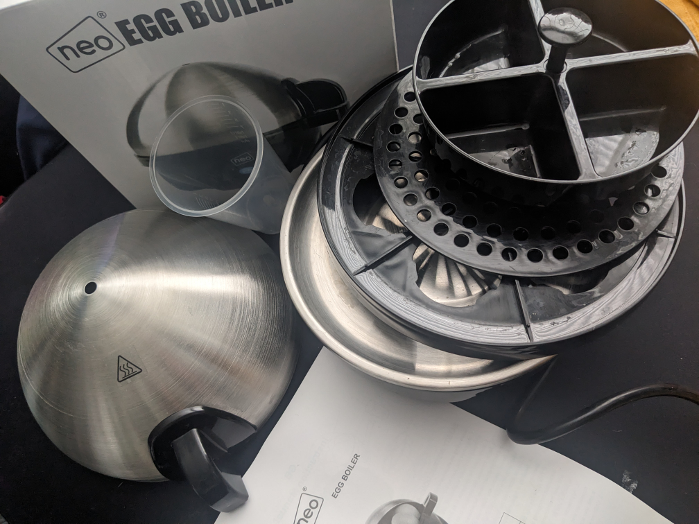 NEO 3 in 1 EGG COOKER Karrot