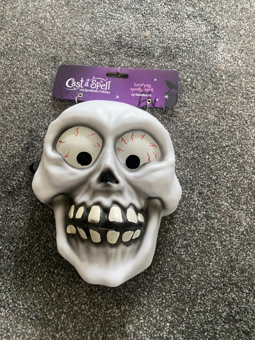 Halloween mask Sainsbury’s cast a spell Karrot