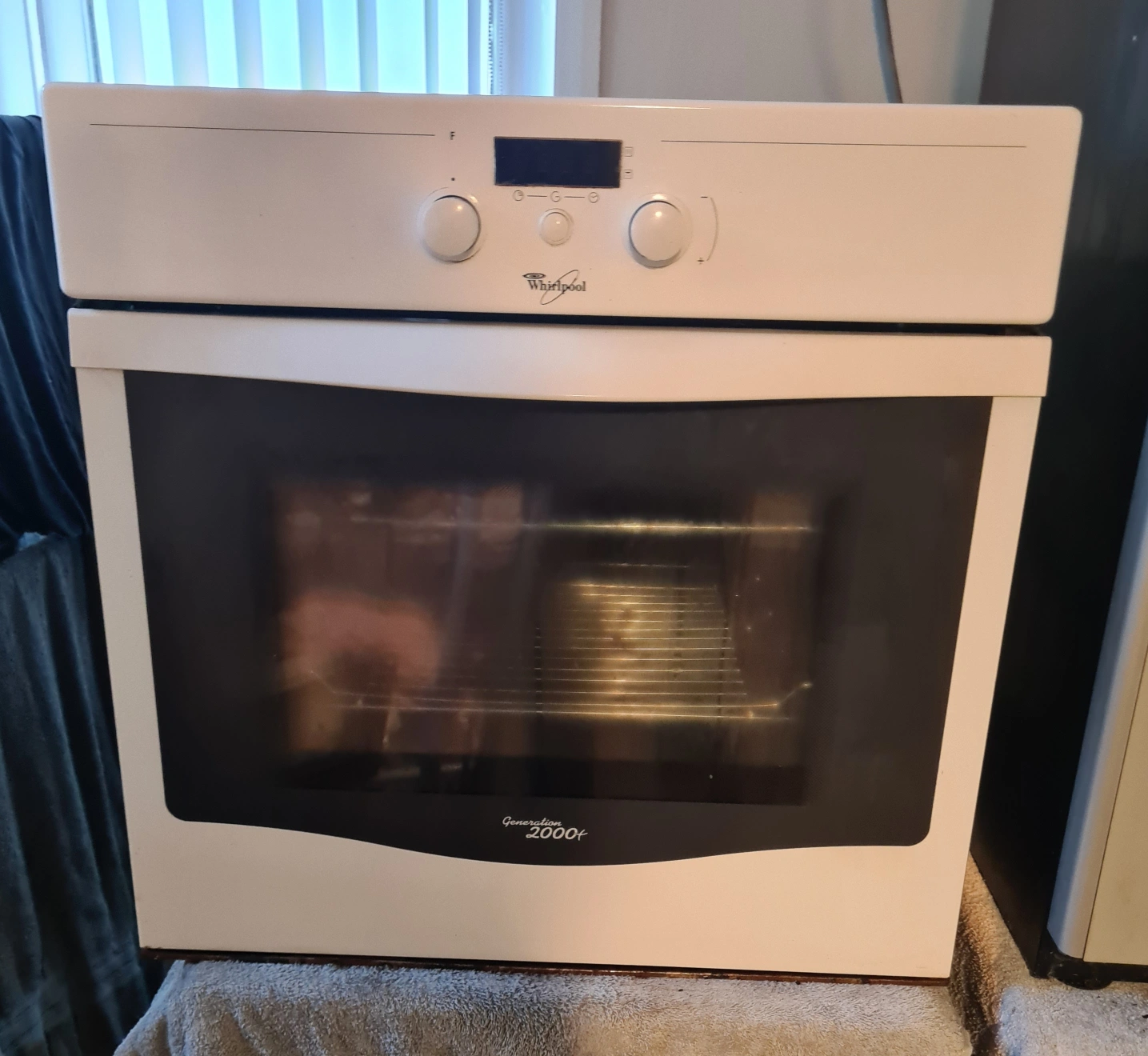 Whirlpool fan assisted electric oven Karrot