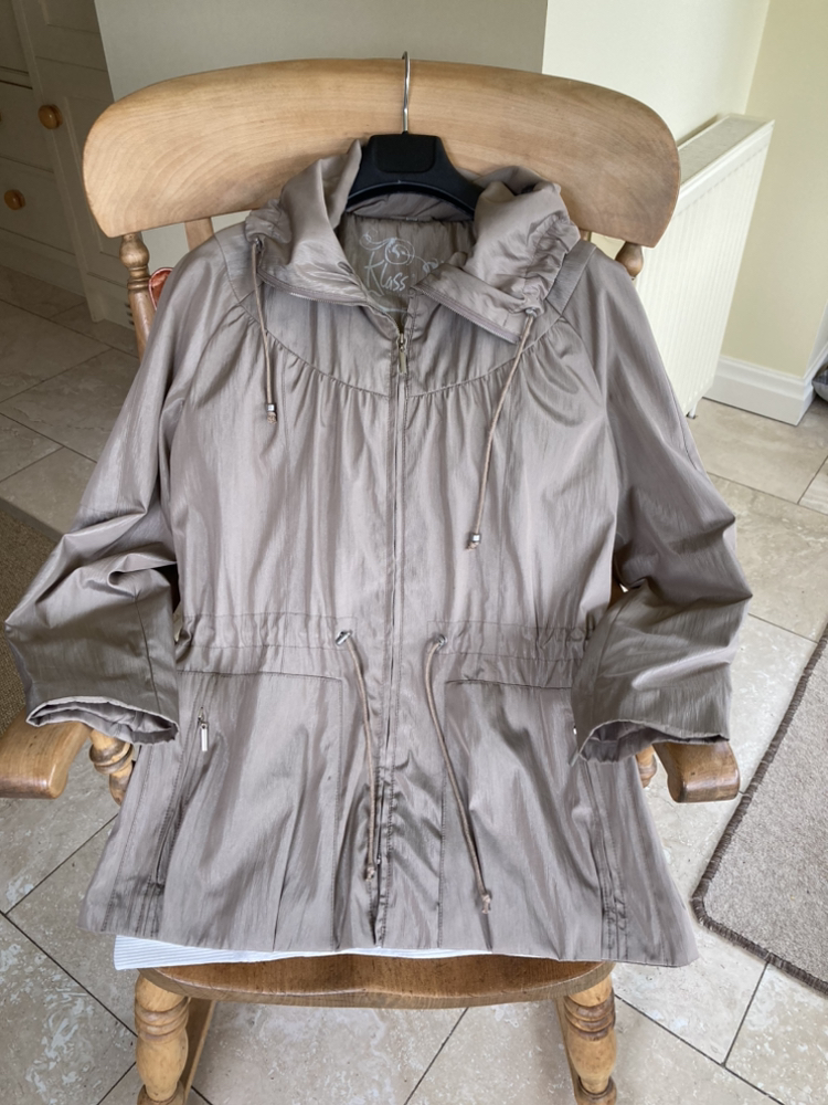 Ladies “ Klass “ Coat (12) Karrot