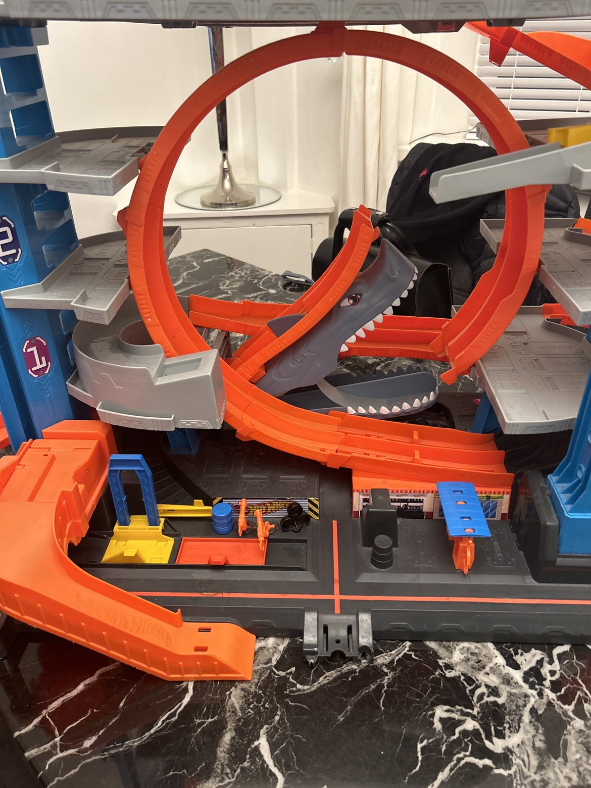 Hot wheels ultimate garage Karrot