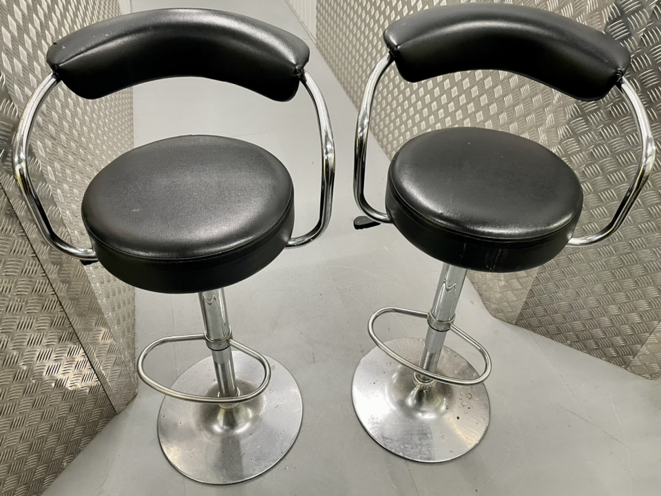 Bar stools £40 pair Karrot