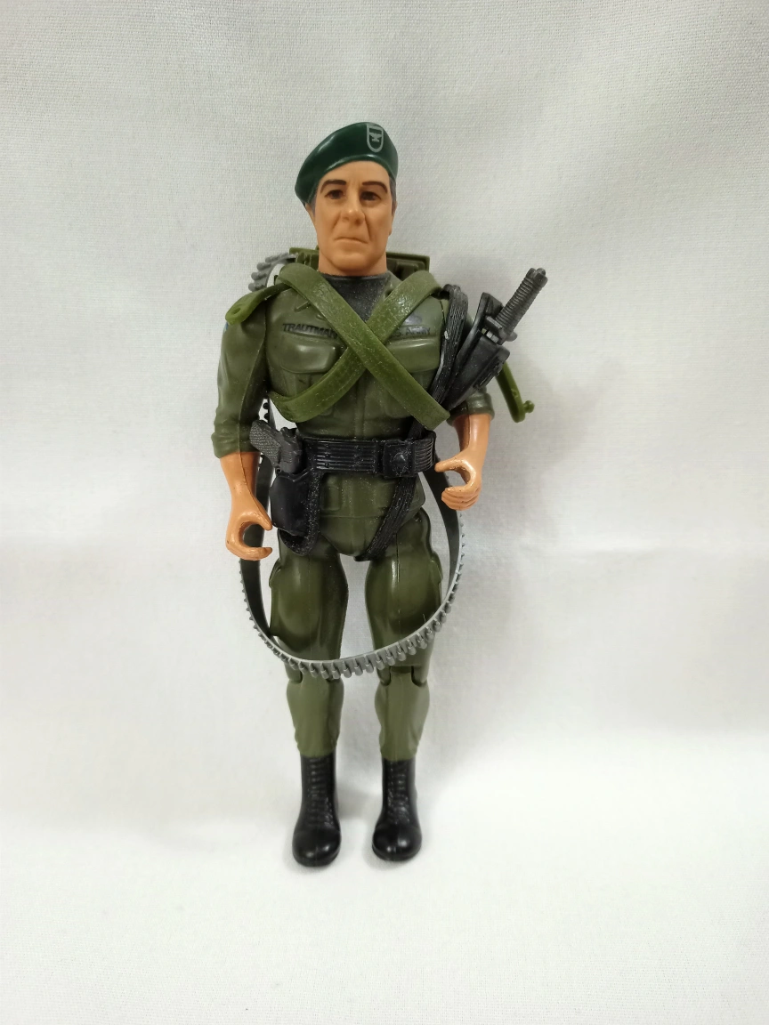VINTAGE RAMBO COLONEL TRAUTMAN ACTION FIGURE. | Karrot
