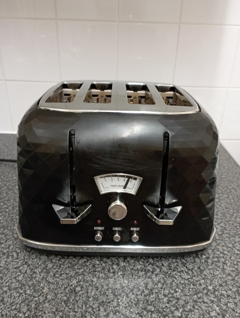 4 slice toaster Karrot